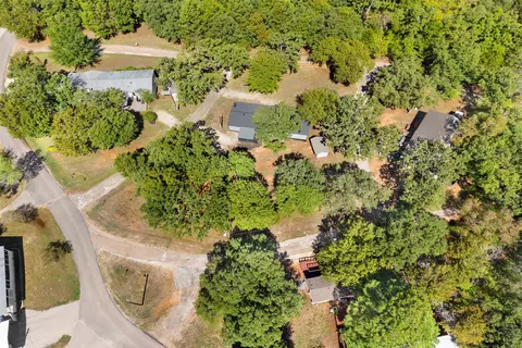 440 441 Shady Ln, Alvarado, TX 76009