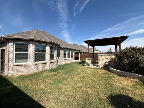 Exterior - 3412 Lillian Ct, Celina, TX 75009 photo 2 of 3
