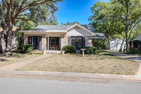 1125 Hollis Dr, Abilene, TX 79605