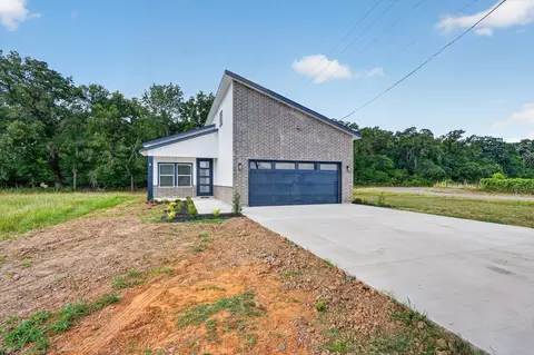 102 Shadywood Rd, Trinidad, TX 75163