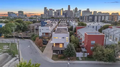 1510 N Washington Ave #703, Dallas, TX 75204