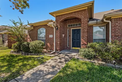109 N Rolling Meadows Dr, Wylie, TX 75098