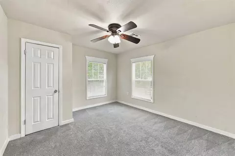 Bedroom - 3301 N 23rd St, Waco, TX 76708 photo 2 of 2
