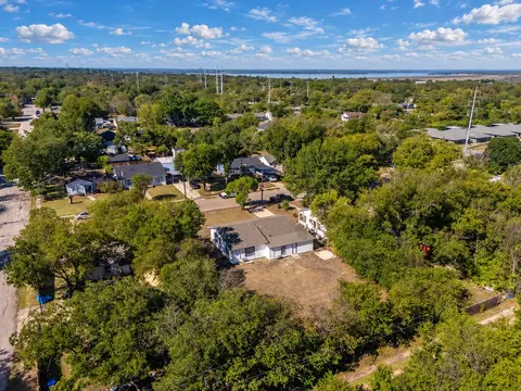 View/Area - 3709 N 22nd St, Waco, TX 76708 photo 5 of 5