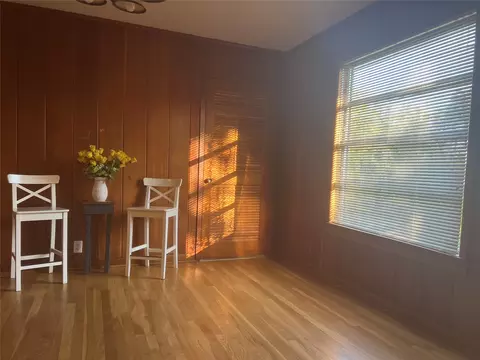 Living - 105 Davidson Dr, Terrell, TX 75160 photo 1 of 7