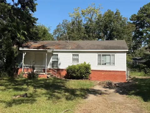 2092 Pinecroft Cir, Shreveport, LA 71108