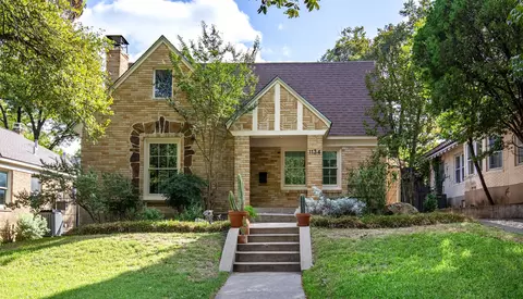 1134 N Edgefield Ave, Dallas, TX 75208