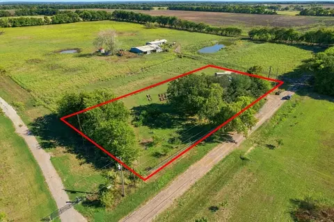 View/Area - 421 S Oak St, Ector, TX 75439 photo 2 of 3