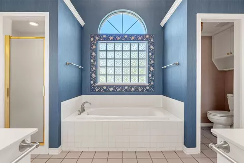 Bath - 142 Stillwater Rd, Waco, TX 76708 photo 4 of 5
