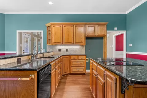 Kitchen - 142 Stillwater Rd, Waco, TX 76708 photo 3 of 3