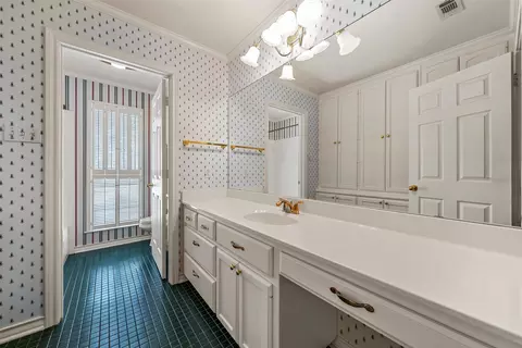 Bath - 142 Stillwater Rd, Waco, TX 76708 photo 1 of 5