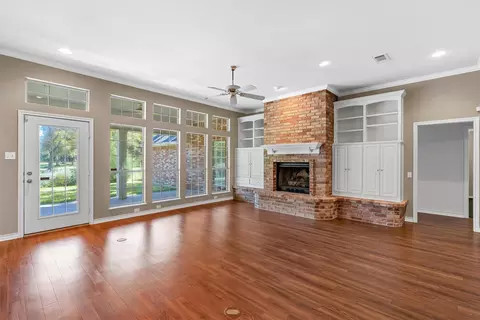 Living - 142 Stillwater Rd, Waco, TX 76708 photo 1 of 3