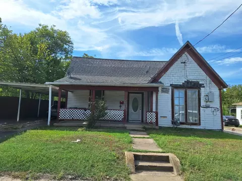 3308 King St, Greenville, TX 75401