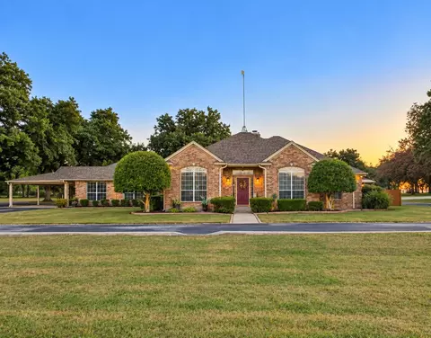 395 County Road 1646, Chico, TX 76431