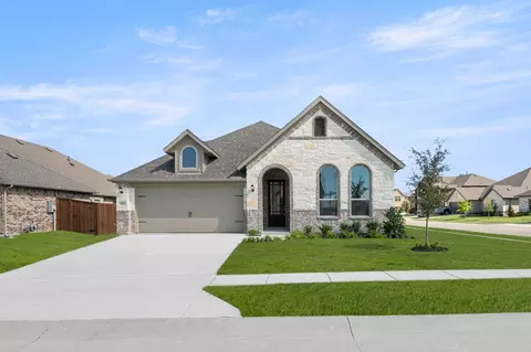 1102 Worthington Dr, Justin, TX 76247