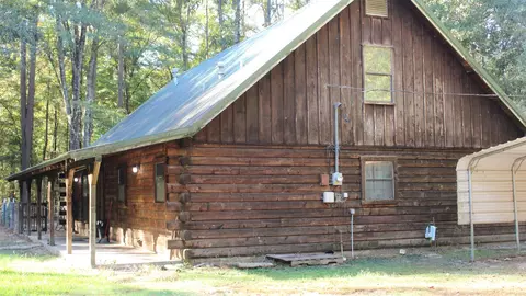 Exterior - 175 Brown Rd, Springhill, LA 71075 photo 1 of 4