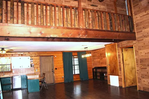 Living - 175 Brown Rd, Springhill, LA 71075 photo 3 of 3
