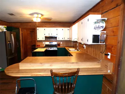 Kitchen - 175 Brown Rd, Springhill, LA 71075 photo 1 of 3