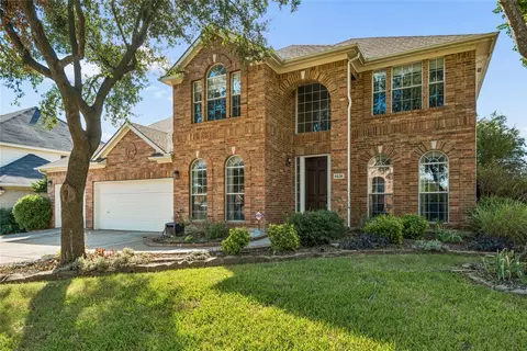 5536 Cranberry Dr, Fort Worth, TX 76137