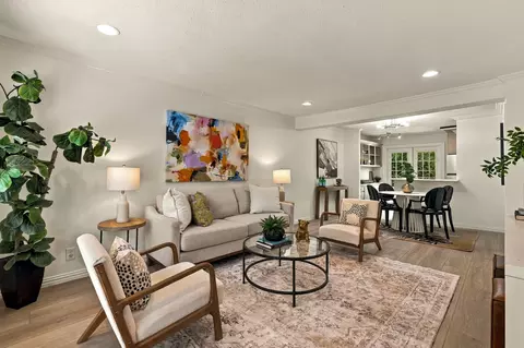 4525 Gilbert Ave #208, Dallas, TX 75219