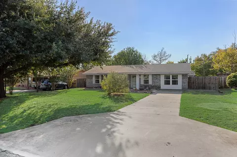 244 Richard Ln, Azle, TX 76020
