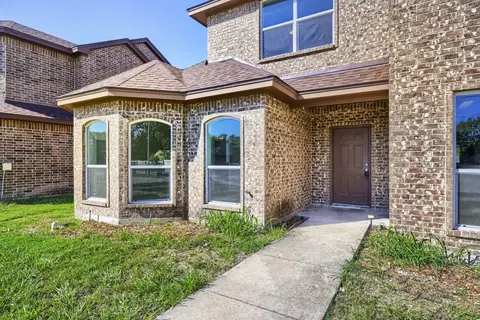 2903 Preston Trl, Grand Prairie, TX 75052