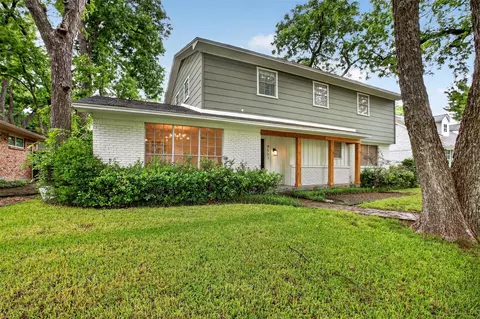 9551 Highedge Dr, Dallas, TX 75238
