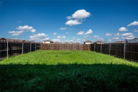 6427 Bishop Dr, Forney, TX 75126 photo 2