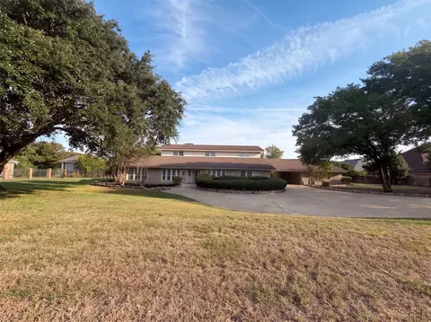 3111 Collard Rd, Arlington, TX 76017