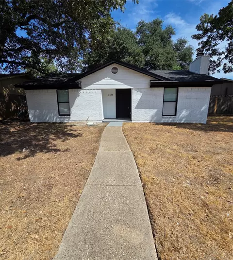 10525 Big Thicket Dr, Dallas, TX 75217