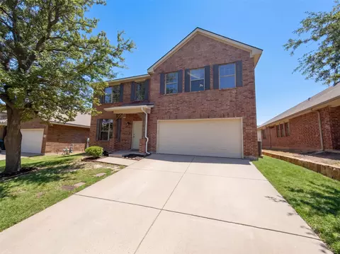10713 Vista Heights Blvd, Fort Worth, TX 76108
