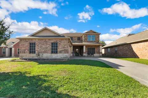 107 Ashlyn Ct, Whitesboro, TX 76273