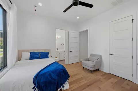 Bedroom - 141 County Road 2115, Gainesville, TX 76240 photo 4 of 6