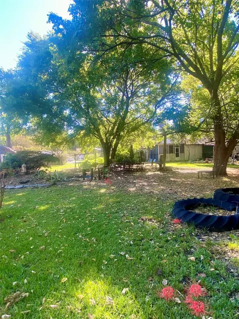 Exterior - 201 N Main, Randolph, TX 75475 photo 10 of 12