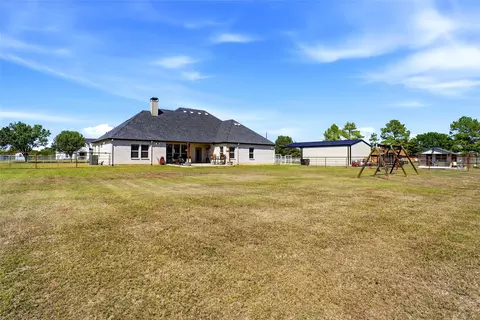 Exterior - 135 Smith Ln, Combine, TX 75159 photo 4 of 4