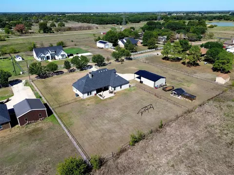 View/Area - 135 Smith Ln, Combine, TX 75159 photo 3 of 4