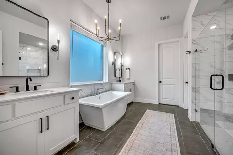 Bath - 4610 Mayfield Dr, Prosper, TX 75078 photo 1 of 5