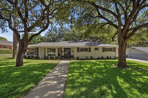 4617 Cloudview Rd, Fort Worth, TX 76109