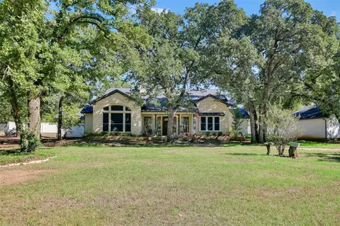 2020 Houston Rd, Burleson, TX 76028