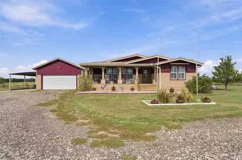 3200 NW 4th, Hubbard, TX 76648