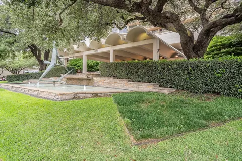 6211 W Northwest Hwy #2801, Dallas, TX 75225