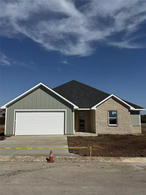 424 Cirrus Cir, Muenster, TX 76252