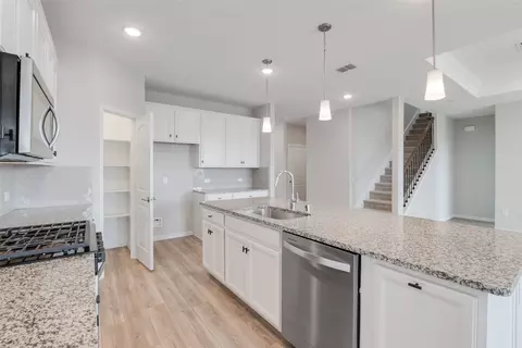 215 Hadley Ln, Rockwall, TX 75087