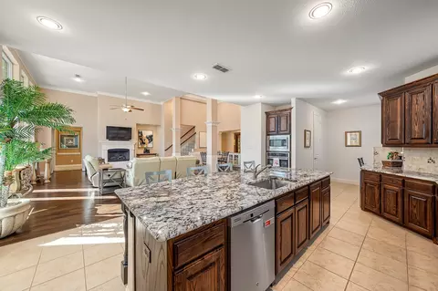 Kitchen - 501 Rawhide Path, Keller, TX 76248 photo 3 of 3