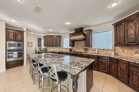 Kitchen - 501 Rawhide Path, Keller, TX 76248 photo 1 of 3