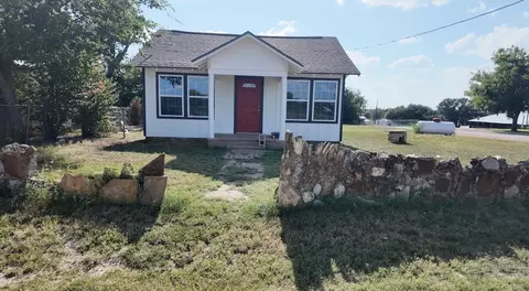 107 N Hall St, Richland Springs, TX 76871