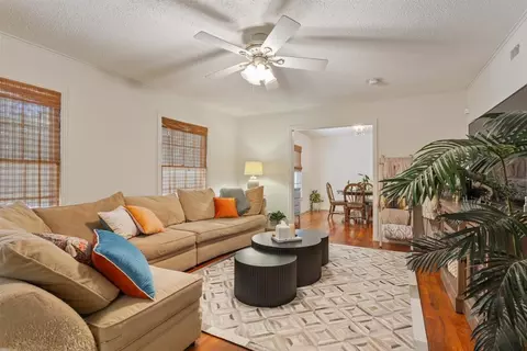 Living - 2501 N 32nd St, Waco, TX 76708 photo 3 of 3