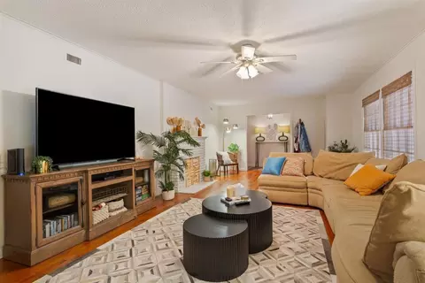 Living - 2501 N 32nd St, Waco, TX 76708 photo 1 of 3
