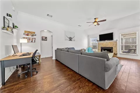 10145 Condor Loop, Waco, TX 76708 photo 8