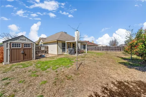 10145 Condor Loop, Waco, TX 76708 photo 16